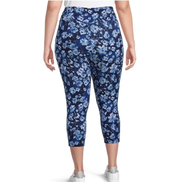 Terra u0026 Sky | Pants u0026 Jumpsuits | Terra Sky Plus Size Highrise Watercolor  Floral Capris Leggings X 1618 W | Poshmark